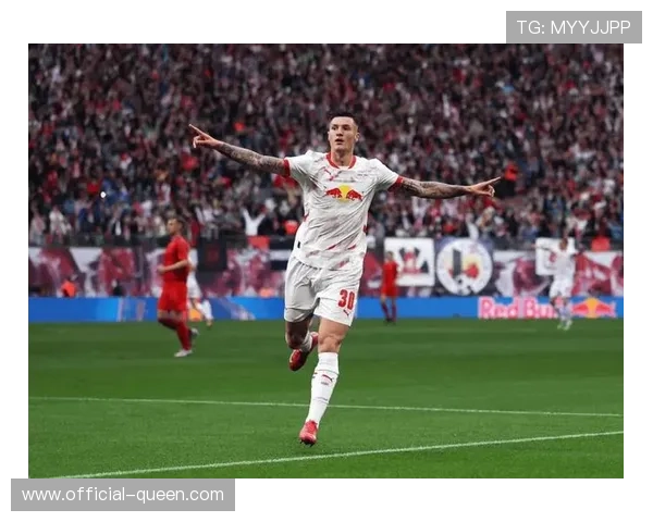 谢什科中柱，曼联小胜纽卡过程中错失扩大比分良机